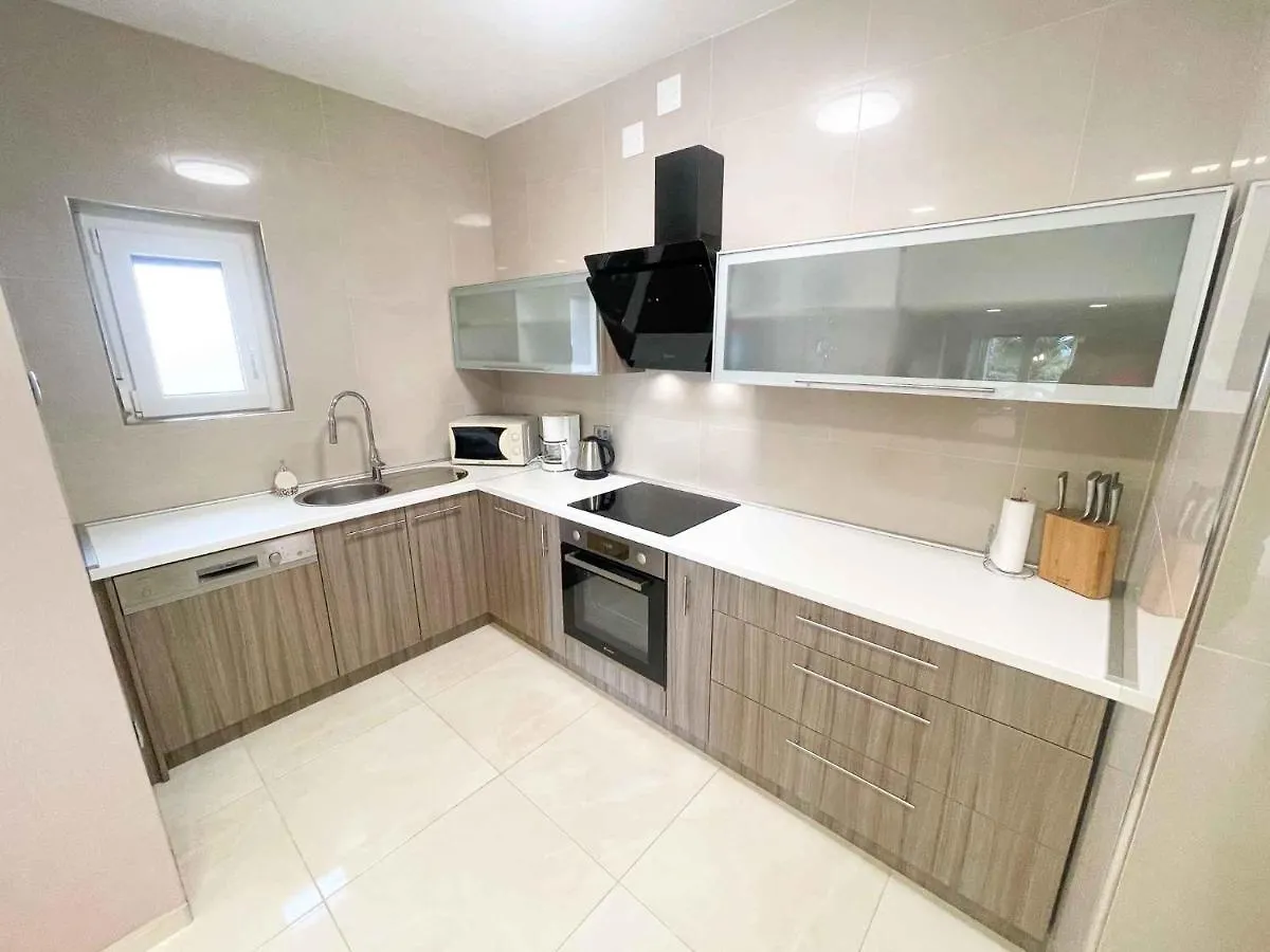 Apartment In Crikvenica 42248