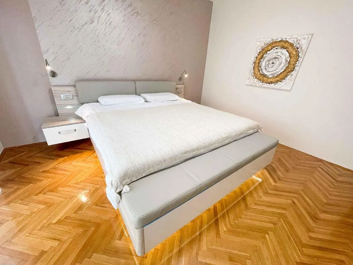 Apartment In Crikvenica 42248 Croatia