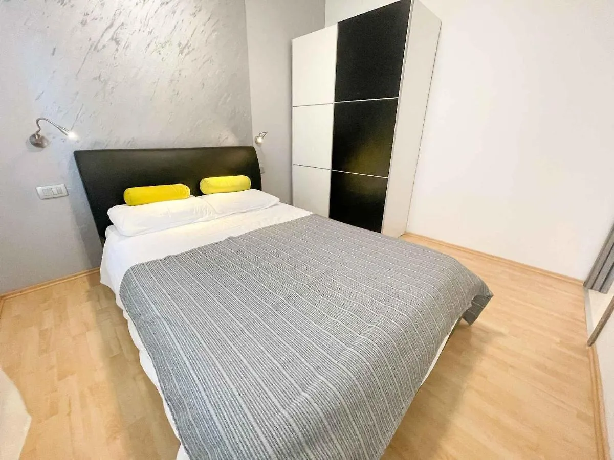 Apartment In Crikvenica 42248